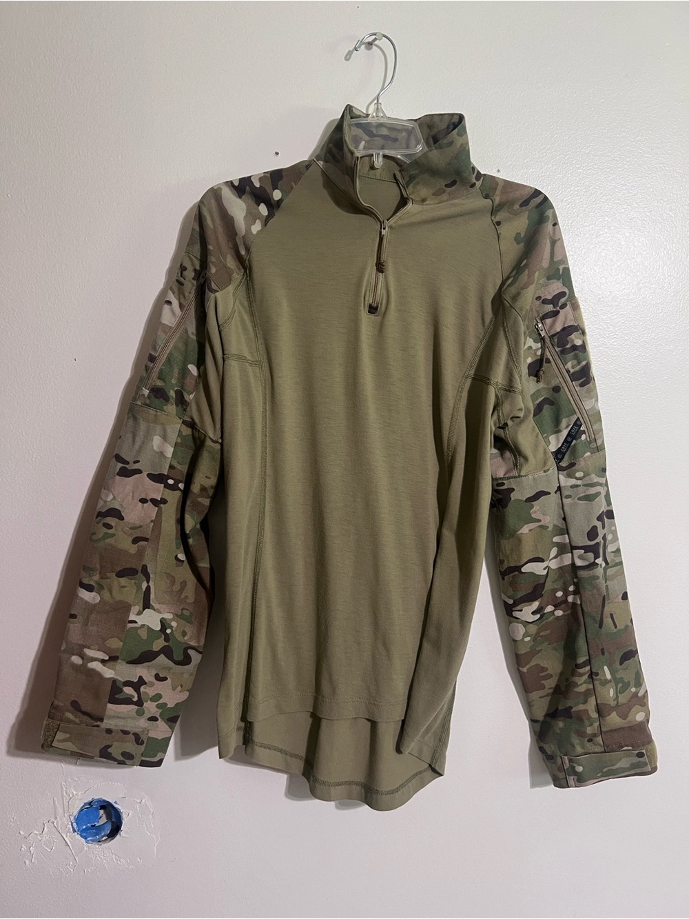 Crye Precision Combat Shirt in Multicam, women size Medium Long